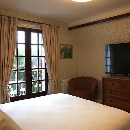 Nocleg ze śniadaniem Le Clos Morin - D'hotes 3*